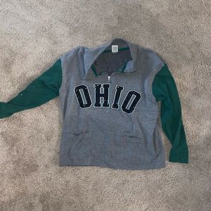 grey crew neck